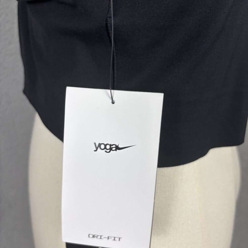 Nike Yoga Women's Dri-FIT Luxe Cropped Yoga Bra Tank Top Black Size 2XL. - Picture 8 of 12